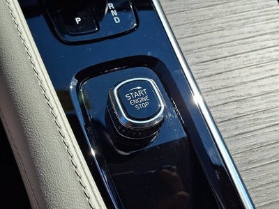 2023 Volvo XC90 Plus