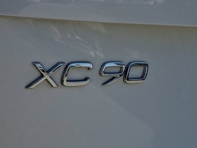 2023 Volvo XC90 Plus