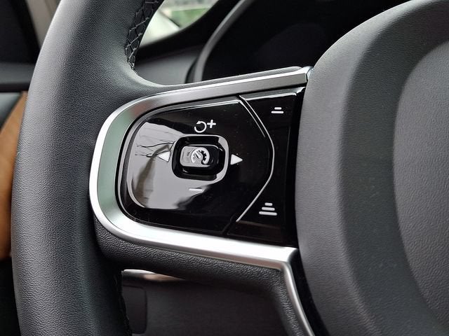 2023 Volvo XC90 B6 Plus 7-Seater