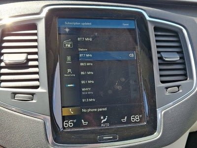 2020 Volvo XC90 Momentum