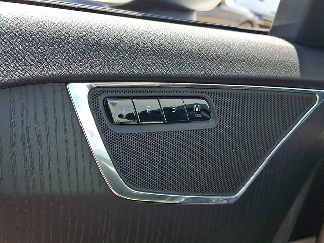 2020 Volvo XC90 Momentum