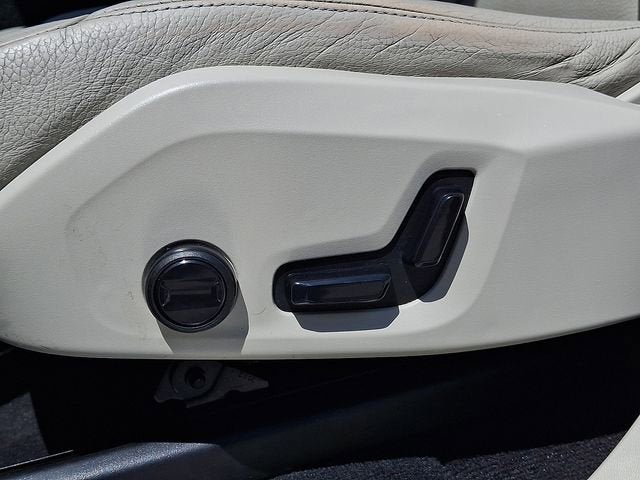 2020 Volvo XC90 Momentum
