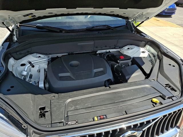 2020 Volvo XC90 Momentum