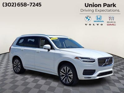 2020 Volvo XC90 Momentum