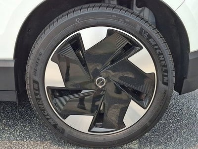 2025 Volvo EX30 Plus Twin Motor Performance, Fully electric