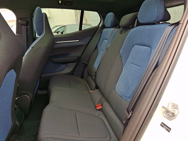2025 Volvo EX30 Plus Twin Motor Performance, Fully electric
