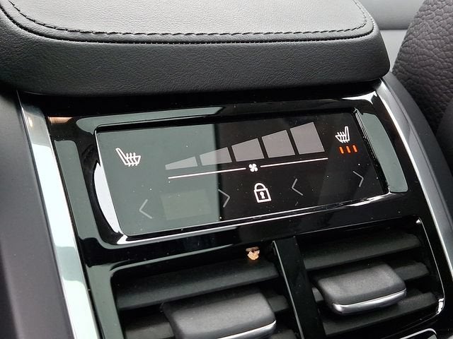 2024 Volvo XC90 Recharge Plug-In Hyb Plus Bright Theme