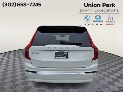 2024 Volvo XC90 Recharge Plug-In Hyb Plus Bright Theme