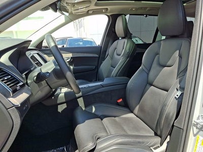 2024 Volvo XC90 Recharge Plug-In Hyb Ultimate Bright Theme