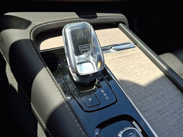 2024 Volvo XC90 Recharge Plug-In Hyb Ultimate Bright Theme
