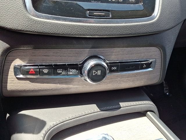2024 Volvo XC90 Recharge Plug-In Hyb Ultimate Bright Theme