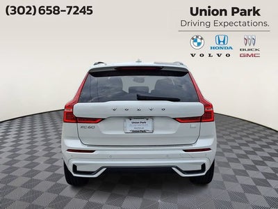 2024 Volvo XC60 Recharge Plug-In Hybrid T8 Plus Dark Theme