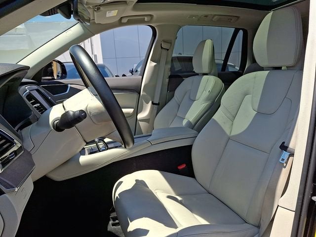2023 Volvo XC90 Plus