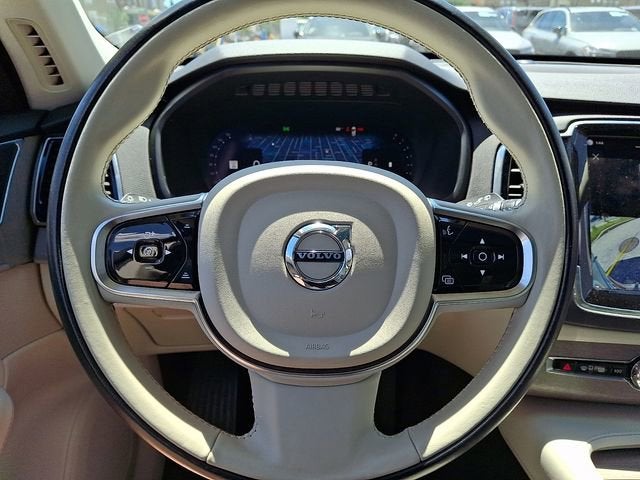 2023 Volvo XC90 Plus