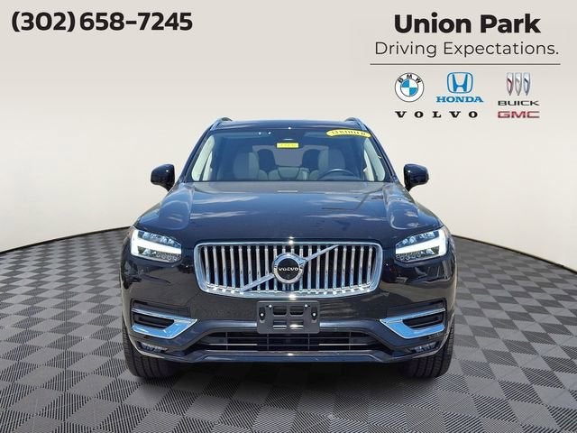 2023 Volvo XC90 Plus