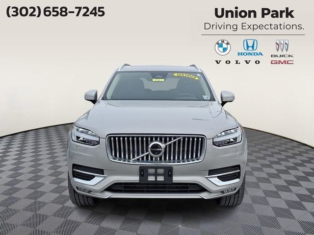 2023 Volvo XC90 Plus