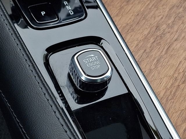 2023 Volvo XC90 Plus