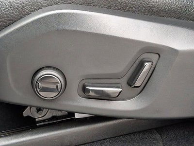 2023 Volvo XC90 Plus