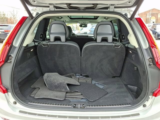 2023 Volvo XC90 Plus