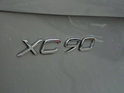 2023 Volvo XC90 Plus