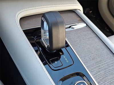 2023 Volvo XC90 Plus