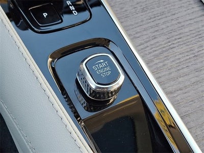 2023 Volvo XC90 Plus