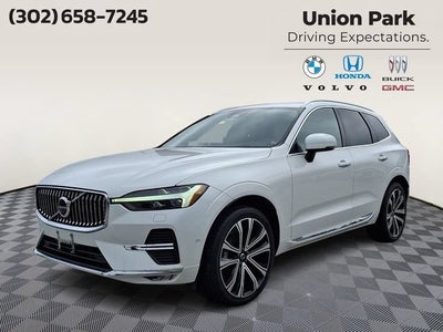 2023 Volvo XC60 B5 Ultimate Bright Theme