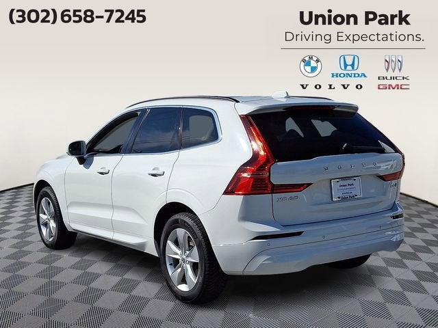 2022 Volvo XC60 Momentum