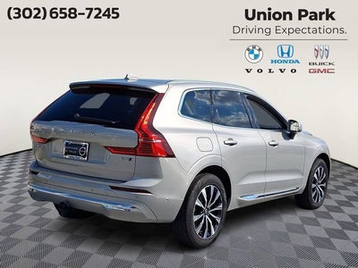 2023 Volvo XC60 B5 Plus Bright Theme