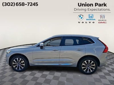 2023 Volvo XC60 B5 Plus Bright Theme