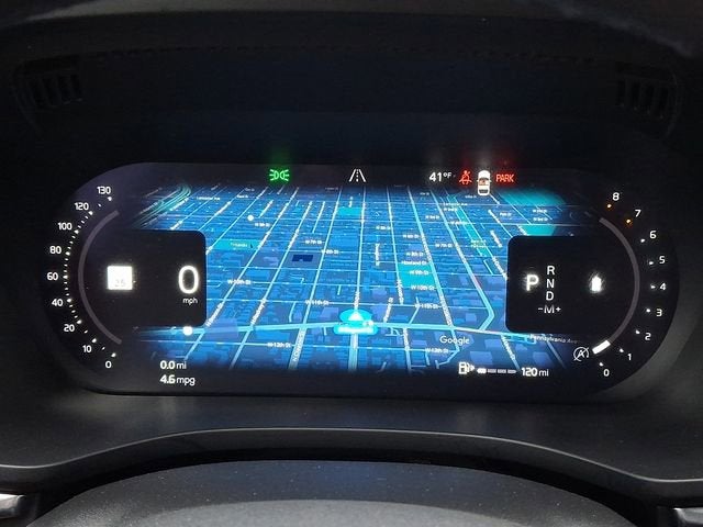 2023 Volvo XC60 Plus Bright Theme