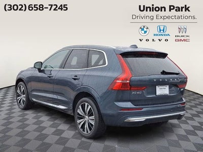 2023 Volvo XC60 Plus Bright Theme