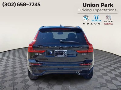 2023 Volvo XC60 Plus Dark Theme