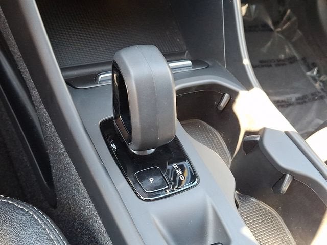 2023 Volvo XC40 B5 Core