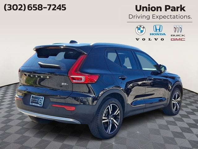 2023 Volvo XC40 B5 Core