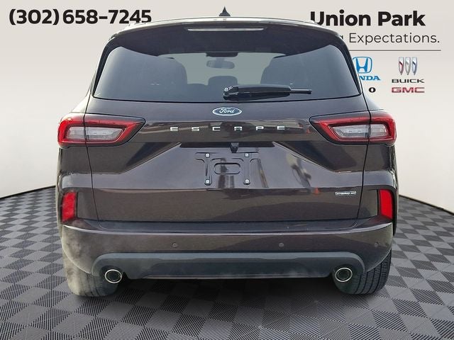 2023 Ford Escape Hybrid ST-Line Elite