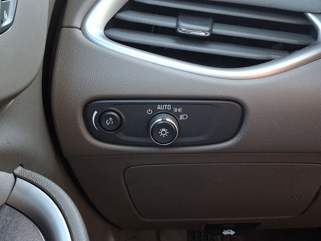 2021 Chevrolet Malibu LS 1FL