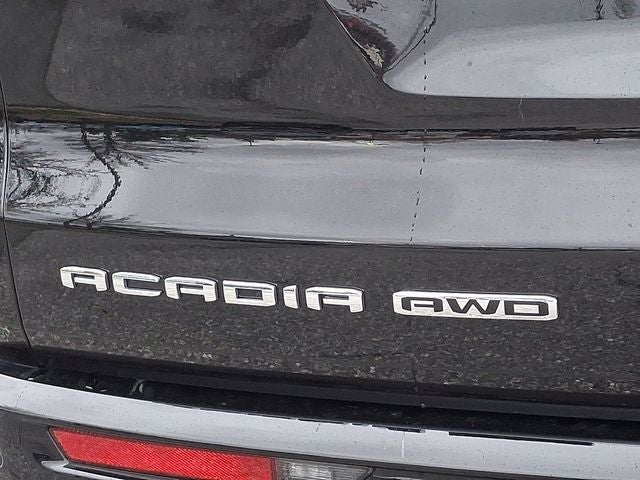 2024 GMC Acadia Denali