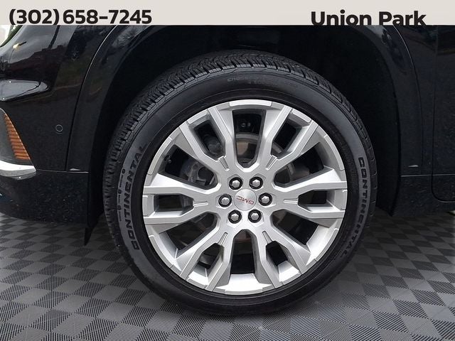 2024 GMC Acadia Denali