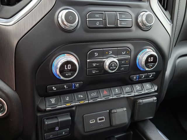 2023 GMC Sierra 2500HD Denali