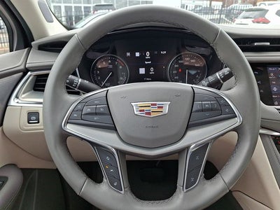 2022 Cadillac XT5 Premium Luxury