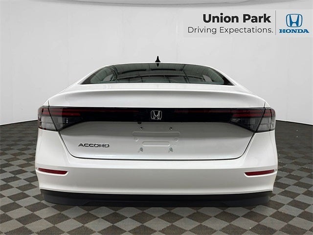 2025 Honda Accord SE