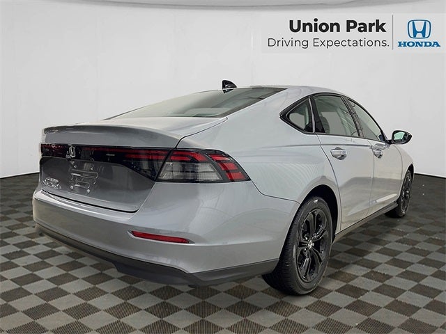 2025 Honda Accord SE