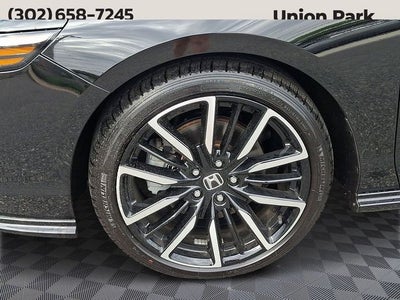 2025 Honda Accord Hybrid Touring