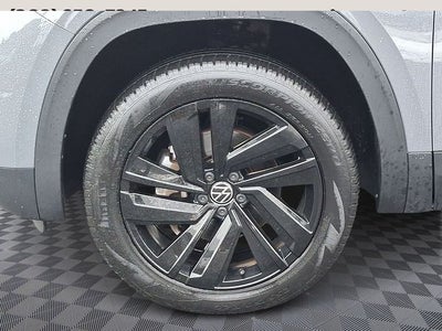 2022 Volkswagen Atlas Cross Sport 3.6L V6 SE w/Technology