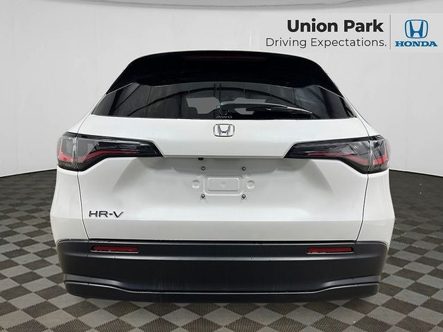 2027 Honda HR-V LX