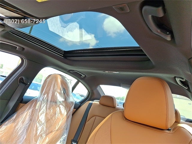 2025 BMW 3 Series 330i xDrive