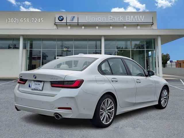 2023 BMW 3 Series 330i xDrive