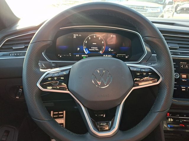 2024 Volkswagen Tiguan 2.0T SE R-Line Black