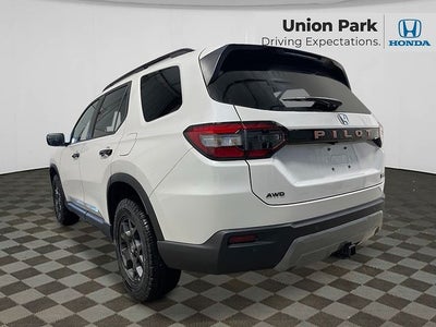 2026 Honda Pilot TrailSport